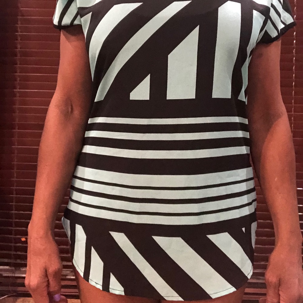 Blouse - Picture 2 of 4